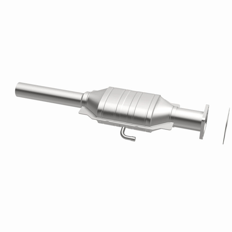 MagnaFlow Jeep Standard Grade Federal / EPA Compliant Direct-Fit Catalytic Converter 23224 360 Degree Image Set