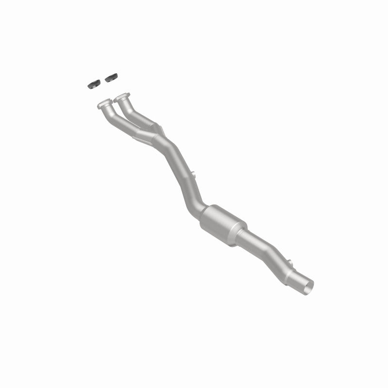MagnaFlow BMW HM Grade Federal / EPA Compliant Direct-Fit Catalytic Converter 23058 360 Degree Image Set