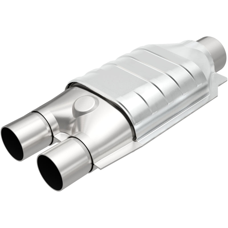 MagnaFlow Standard Grade Federal / EPA Compliant Universal Catalytic Converter 93507 Photo - Primary