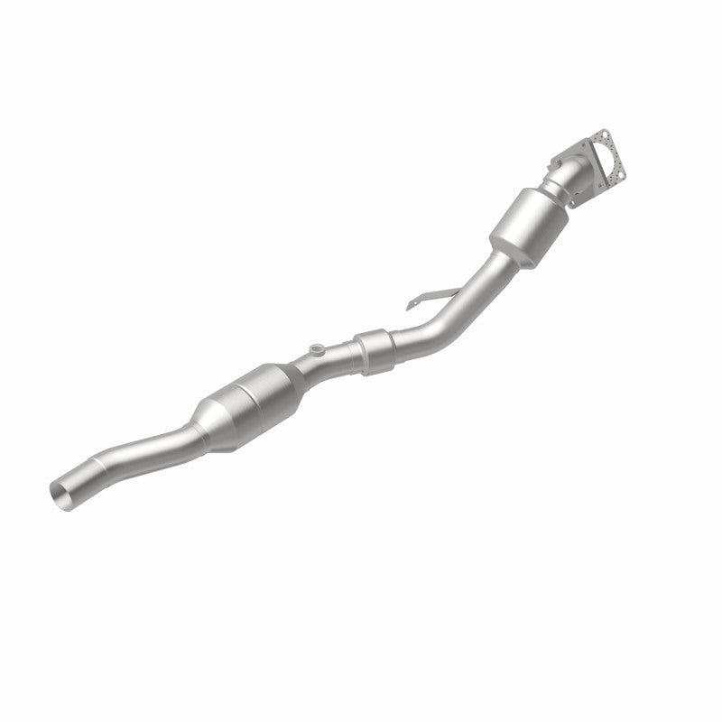 MagnaFlow Audi S4 OEM Grade Federal / EPA Compliant Direct-Fit Catalytic Converter 49916 360 Degree Image Set