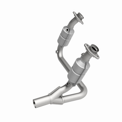 MagnaFlow Dodge Durango HM Grade Federal / EPA Compliant Direct-Fit Catalytic Converter 24770 360 Degree Image Set