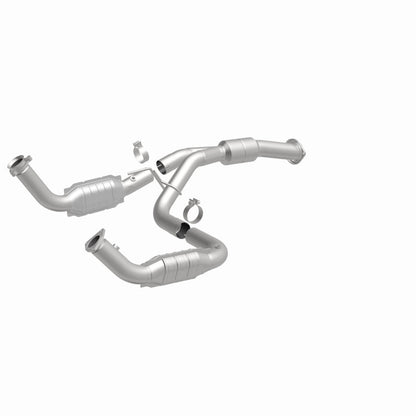 MagnaFlow OEM Grade Federal / EPA Compliant Direct-Fit Catalytic Converter 51812 360 Degree Image Set