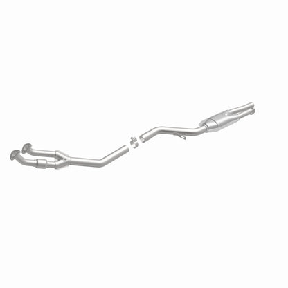 MagnaFlow BMW 525i Standard Grade Federal / EPA Compliant Direct-Fit Catalytic Converter 23807 360 Degree Image Set
