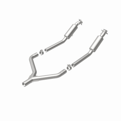 MagnaFlow Ford Mustang California Grade CARB Compliant Direct-Fit Catalytic Converter 5461533 360 Degree Image Set