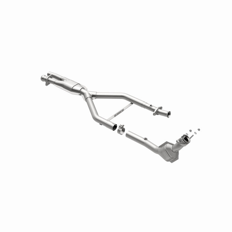 MagnaFlow California Grade CARB Compliant Direct-Fit Catalytic Converter 444014 360 Degree Image Set
