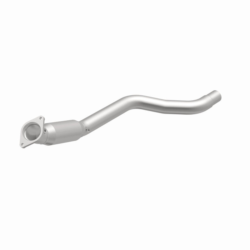 MagnaFlow California Grade CARB Compliant Direct-Fit Catalytic Converter 5461965 360 Degree Image Set