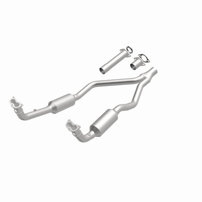 MagnaFlow Land Rover Range Rover California Grade CARB Compliant Direct-Fit Catalytic Converter 3391821 360 Degree Image Set