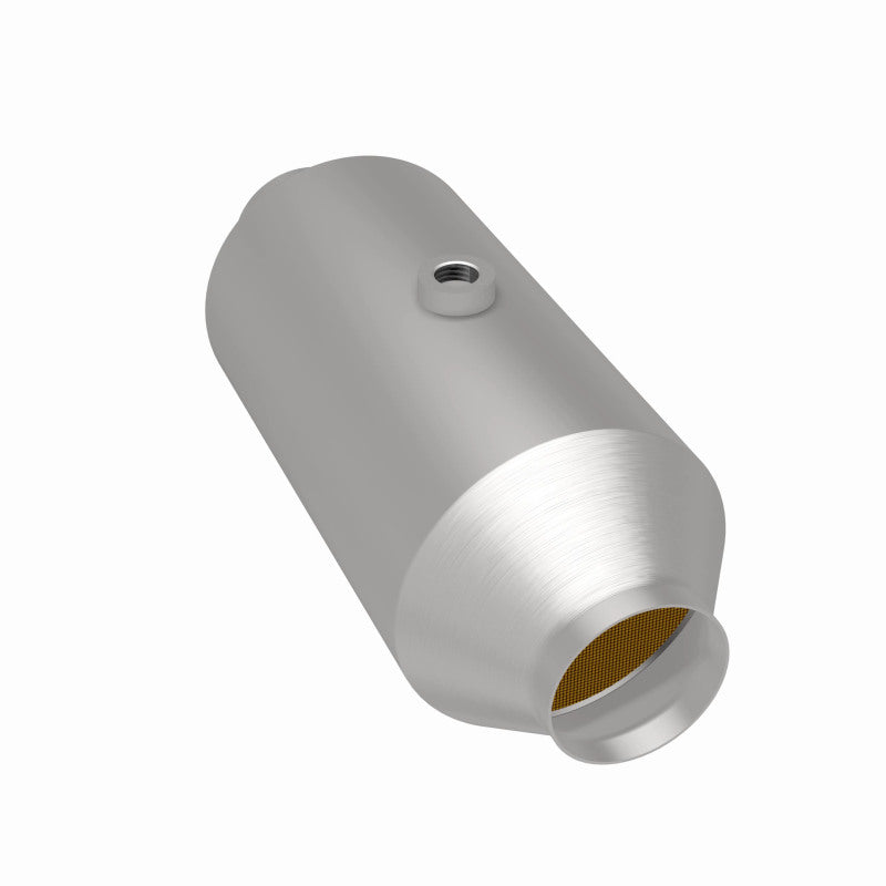 Magnaflow 2.50in. Uni. Ford 8617 Mid-Bed Series Direct Fit Converter 51366 51366 360 Degree Image Set