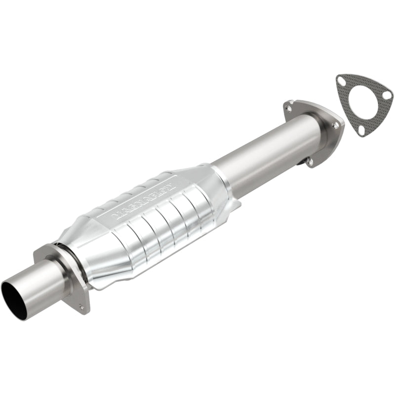 MagnaFlow Standard Grade Federal / EPA Compliant Direct-Fit Catalytic Converter 93483 Photo - Primary