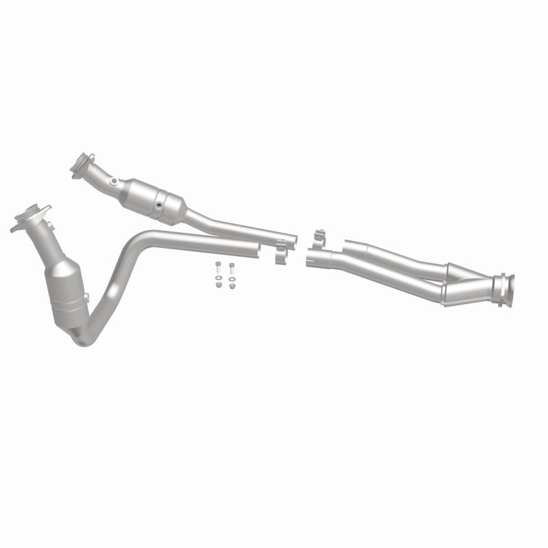 MagnaFlow Ford California Grade CARB Compliant Direct-Fit Catalytic Converter 5551436 360 Degree Image Set
