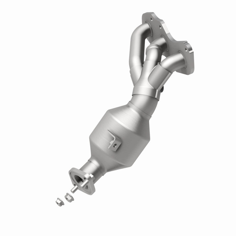 MagnaFlow Toyota RAV4 California Grade CARB Compliant Manifold Catalytic Converter 5582820 360 Degree Image Set