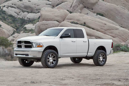 Fabtech 6" Performance System w/ Front Dirt Logic 2.5 Resi Coilovers K3083DL Photo - lifestyle view