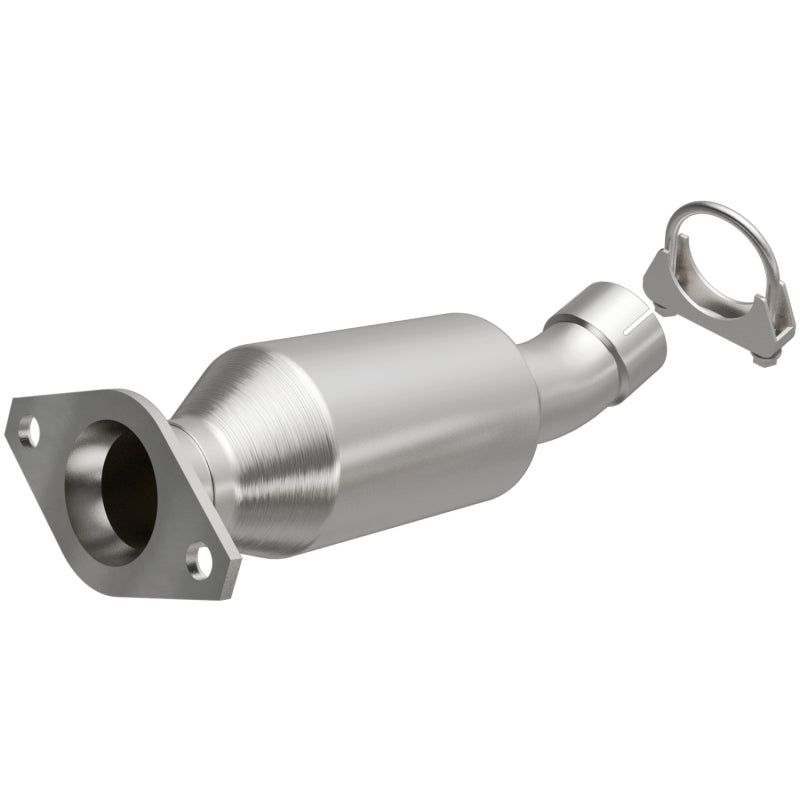 MagnaFlow Toyota Prius C California Grade CARB Compliant Direct-Fit Catalytic Converter 5671448 Photo - Primary