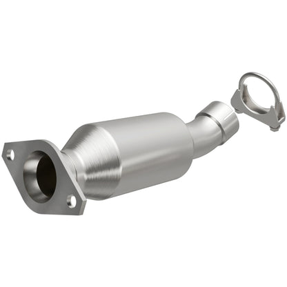 MagnaFlow Toyota Prius C California Grade CARB Compliant Direct-Fit Catalytic Converter 5671448 Photo - Primary