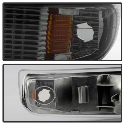 SPYDER Xtune Chevy Silverado 99-02 Amber Reflector Bumper Lights Smoke CBL-JH-CS99-AM-SM 5064288 5064288 Photo - Unmounted