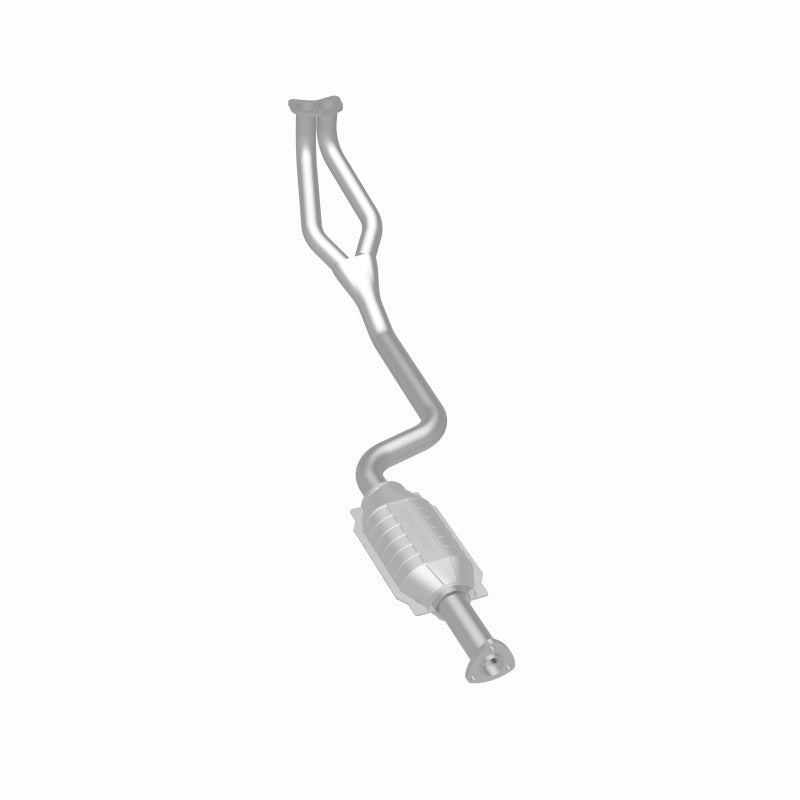 MagnaFlow HM Grade Federal / EPA Compliant Direct-Fit Catalytic Converter 23522 360 Degree Image Set