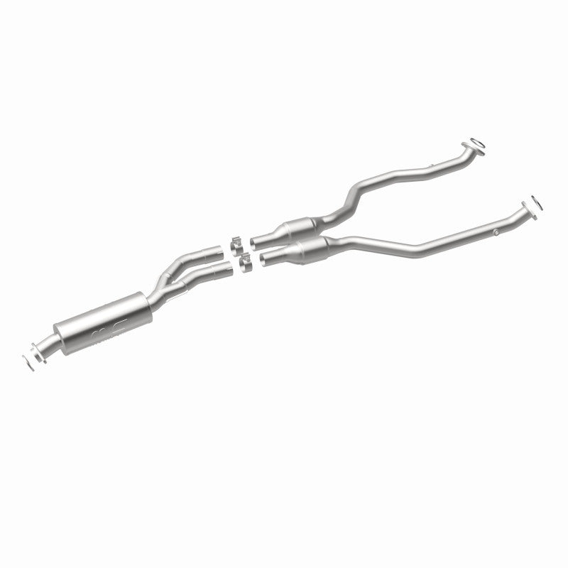 MagnaFlow Lexus IS250 OEM Grade Federal / EPA Compliant Direct-Fit Catalytic Converter 21-071 360 Degree Image Set