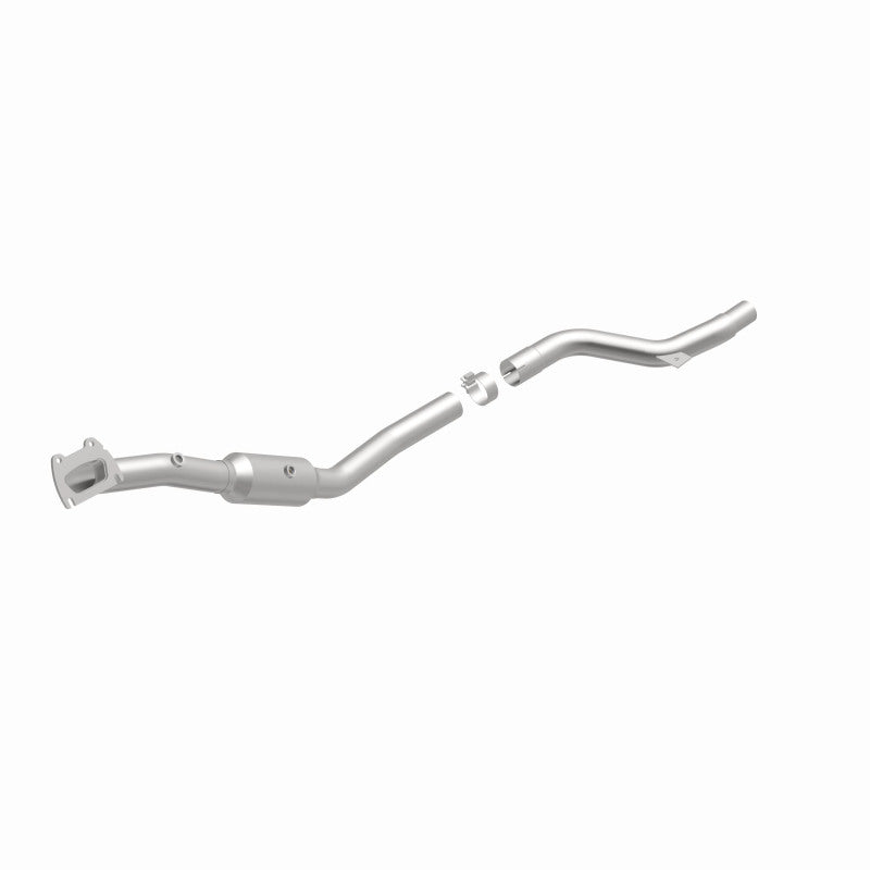 MagnaFlow OEM Grade Federal / EPA Compliant Manifold Catalytic Converter 22-141 360 Degree Image Set