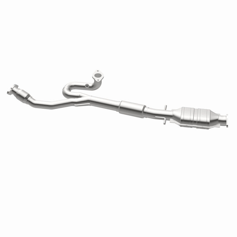 MagnaFlow Buick LaCrosse OEM Grade Federal / EPA Compliant Direct-Fit Catalytic Converter 52000 360 Degree Image Set