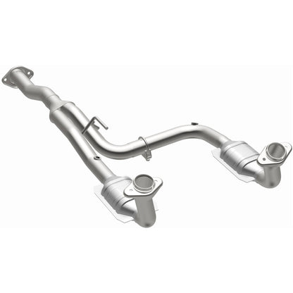 MagnaFlow Jeep Liberty HM Grade Federal / EPA Compliant Direct-Fit Catalytic Converter 23957 Photo - out of package