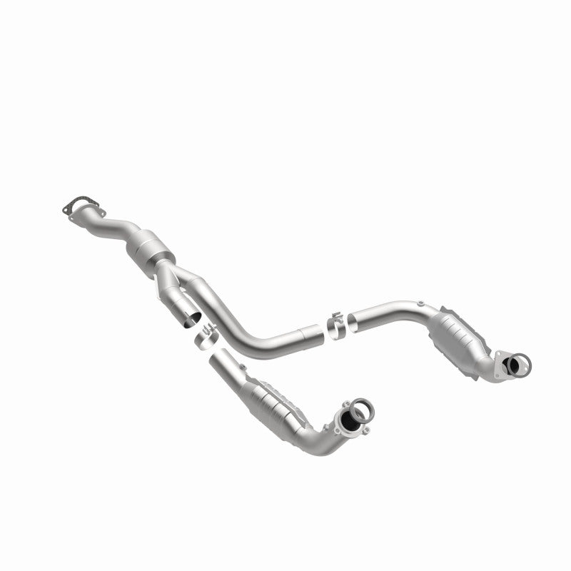MagnaFlow OEM Grade Federal / EPA Compliant Direct-Fit Catalytic Converter 52113 360 Degree Image Set