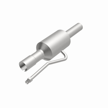 MagnaFlow Dodge Ram 3500 California Grade CARB Compliant Direct-Fit Catalytic Converter 4451210 360 Degree Image Set