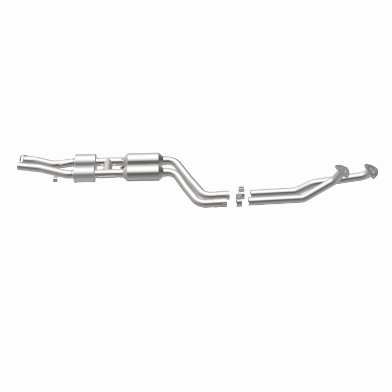 MagnaFlow BMW HM Grade Federal / EPA Compliant Direct-Fit Catalytic Converter 24021 360 Degree Image Set