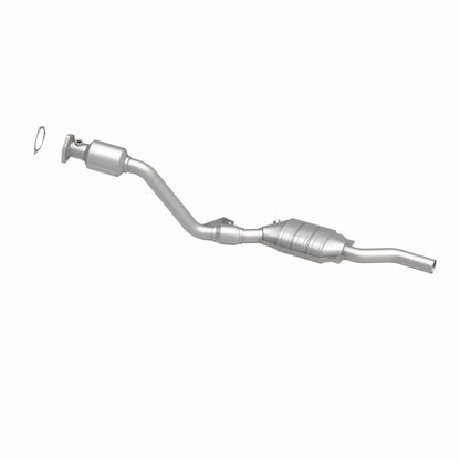 MagnaFlow OEM Grade Federal / EPA Compliant Direct-Fit Catalytic Converter 51964 360 Degree Image Set