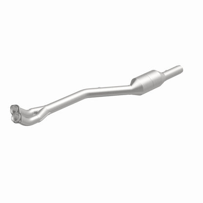 MagnaFlow BMW M5 HM Grade Federal / EPA Compliant Direct-Fit Catalytic Converter 24059 360 Degree Image Set