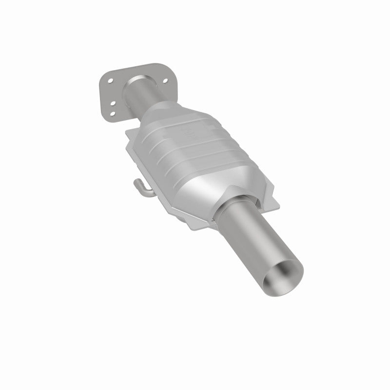 MagnaFlow Cadillac Standard Grade Federal / EPA Compliant Direct-Fit Catalytic Converter 23121 360 Degree Image Set