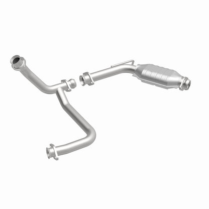 MagnaFlow Standard Grade Federal / EPA Compliant Direct-Fit Catalytic Converter 93360 360 Degree Image Set