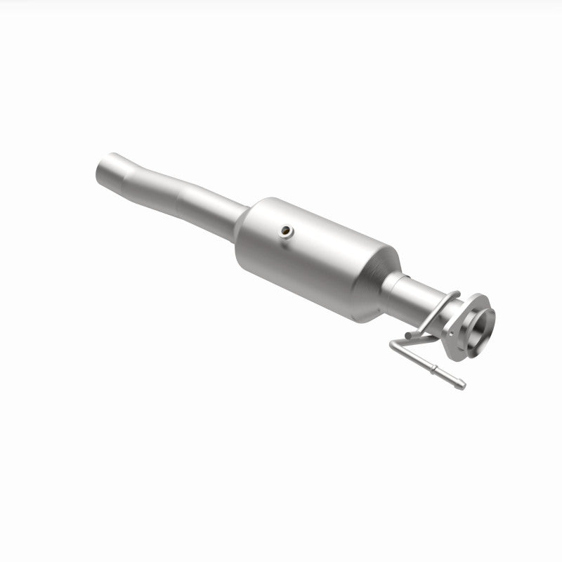 Magnaflow 18-19 Ford F-450 Super Duty V10 6.8L Underbody Direct Fit Catalytic Converter 280439 280439 360 Degree Image Set