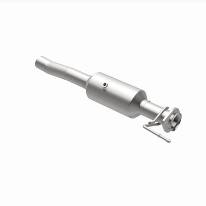 Magnaflow 18-19 Ford F-450 Super Duty V10 6.8L Underbody Direct Fit Catalytic Converter 280439 280439 360 Degree Image Set