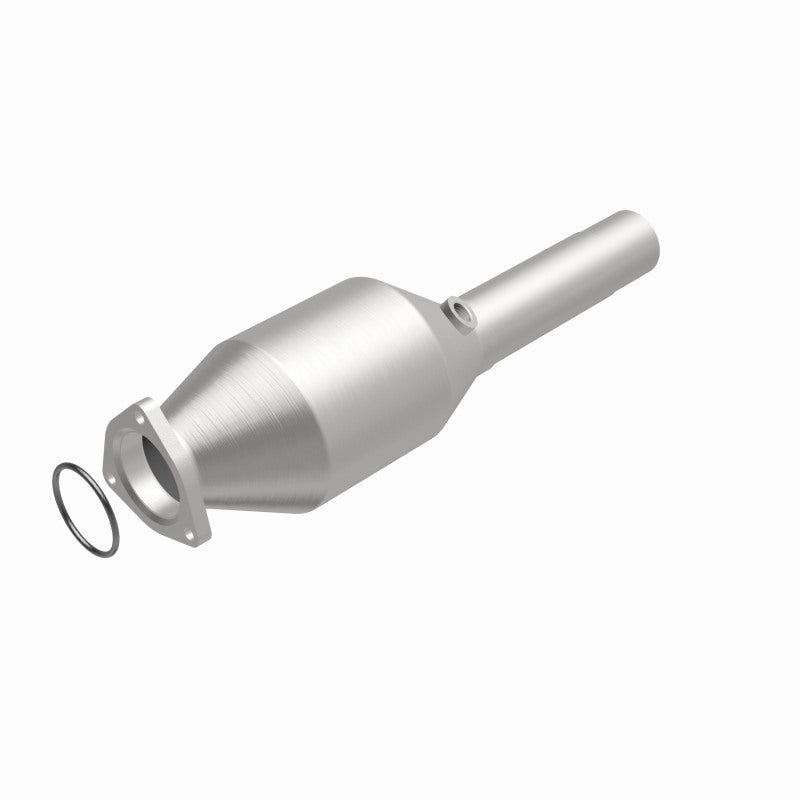 MagnaFlow Volkswagen California Grade CARB Compliant Direct-Fit Catalytic Converter 4481957 360 Degree Image Set