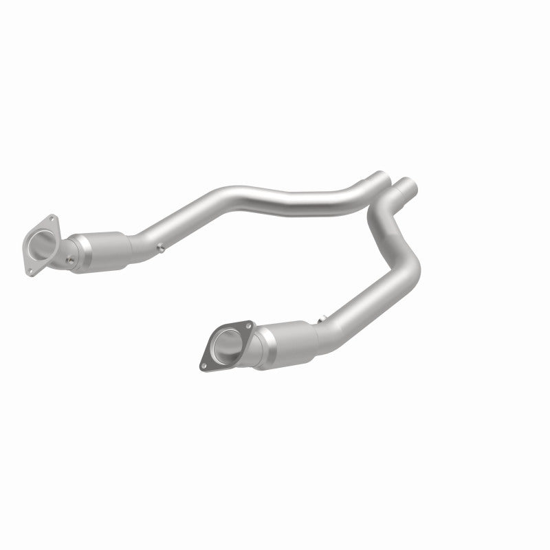 MagnaFlow Standard Grade Federal / EPA Compliant Direct-Fit Catalytic Converter 16420 360 Degree Image Set