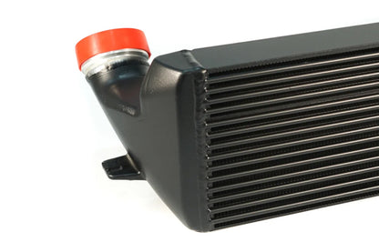 CSF 04-13 BMW 335i/xi (E90/E91/E92/E93) High Performance Stepped Core Bar/Plate Intercooler - Black 8127B 8127B Photo - Close Up