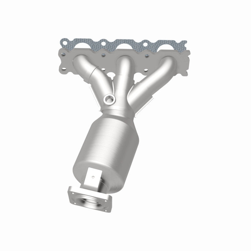 MagnaFlow Volvo XC90 OEM Grade Federal / EPA Compliant Manifold Catalytic Converter 52130 360 Degree Image Set