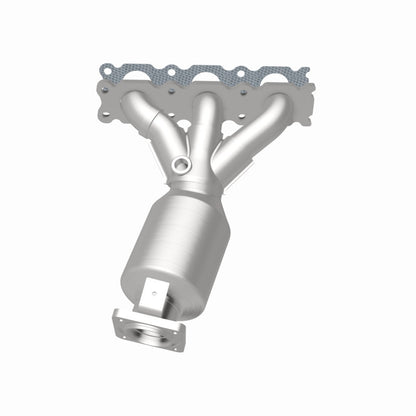 MagnaFlow Volvo XC90 OEM Grade Federal / EPA Compliant Manifold Catalytic Converter 52130 360 Degree Image Set