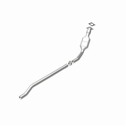 MagnaFlow HM Grade Federal / EPA Compliant Direct-Fit Catalytic Converter 93277 360 Degree Image Set
