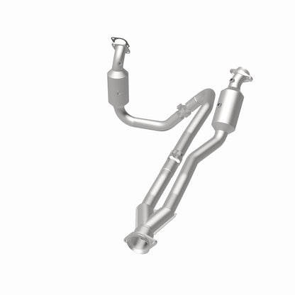 Magnaflow Conv DF 2015-2017 Transit-150 V6 3.5 OEM Underbody 21-710 21-710 360 Degree Image Set