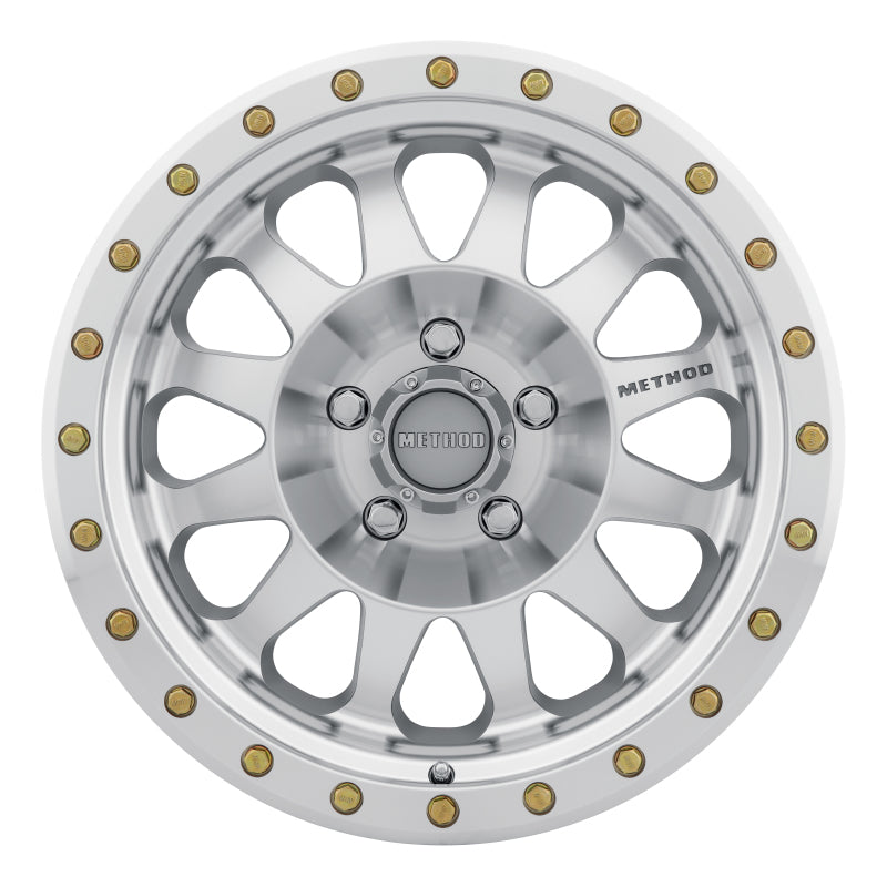 Method Race Wheels MR304 Double Standard Wheel Machined / Clear Coat 17x8.5 0 5x5 MR30478550300 Photo - Close Up