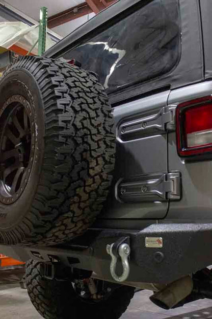Fishbone Offroad 2018+ Jeep Wrangler JL Mako Rear Bumper FB22089 FB22089 Photo - lifestyle view