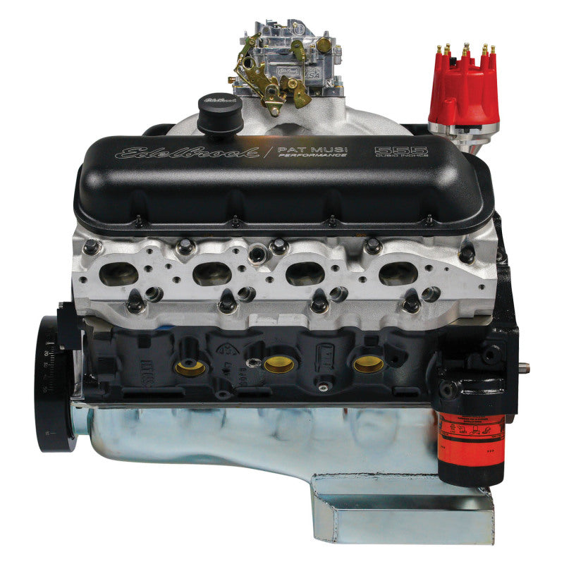 Edelbrock Crate Engine Edelbrock/Pat Musi 555 RPM XT BBC 675 HP Stock Exhaust Port Location 49550 49550 Photo - out of package