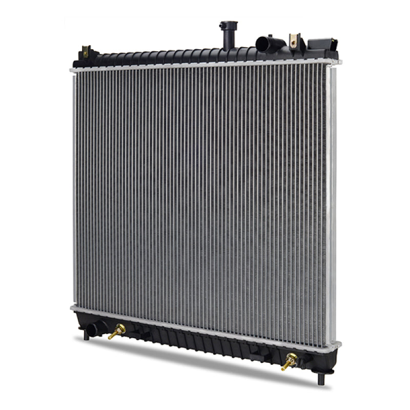 Mishimoto 2004-2010 Infiniti QX56 Replacement Radiator R2691-AT Photo - Close Up