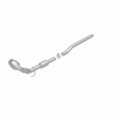 MagnaFlow Volkswagen OEM Grade Federal / EPA Compliant Direct-Fit Catalytic Converter 52392 360 Degree Image Set