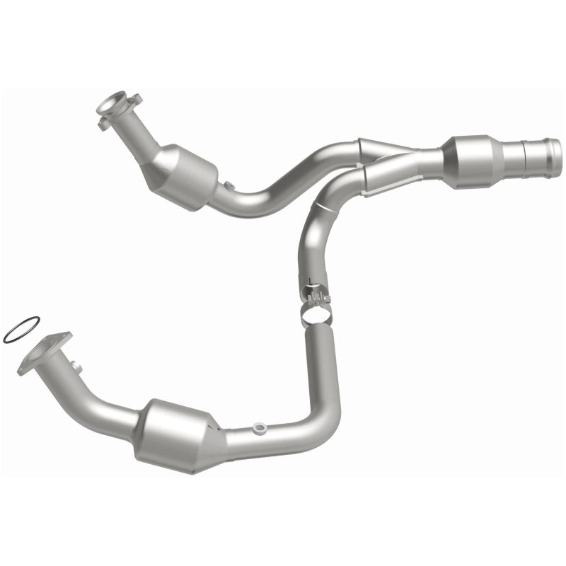 MagnaFlow California Grade CARB Compliant Direct-Fit Catalytic Converter 5582616 Photo - out of package