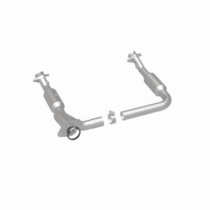 MagnaFlow HM Grade Federal / EPA Compliant Direct-Fit Catalytic Converter 93627 360 Degree Image Set