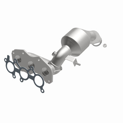 MagnaFlow Toyota Sienna California Grade CARB Compliant Manifold Catalytic Converter 5582822 360 Degree Image Set