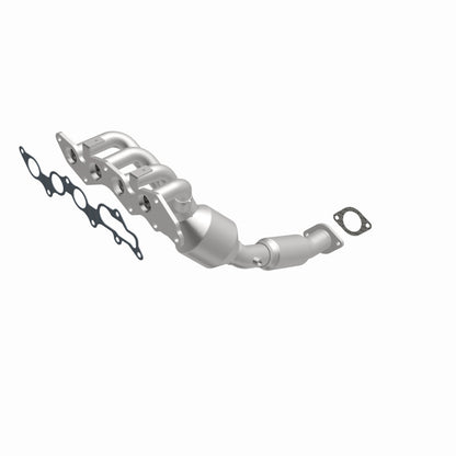 MagnaFlow Ford Focus HM Grade Federal / EPA Compliant Manifold Catalytic Converter 50391 360 Degree Image Set