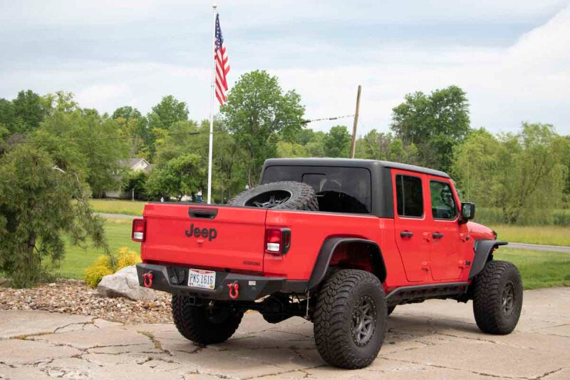 Fishbone Offroad 2020+ Jeep Gladiator JT In-Bed Tire Carrier FB21213 FB21213 Photo - lifestyle view